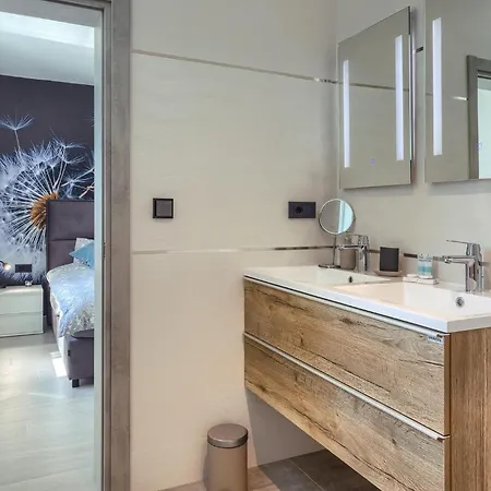 Valle Malinska * Sveti Vid-Miholjice