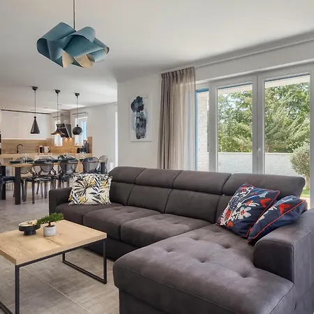 Valle Malinska Tatil Evi